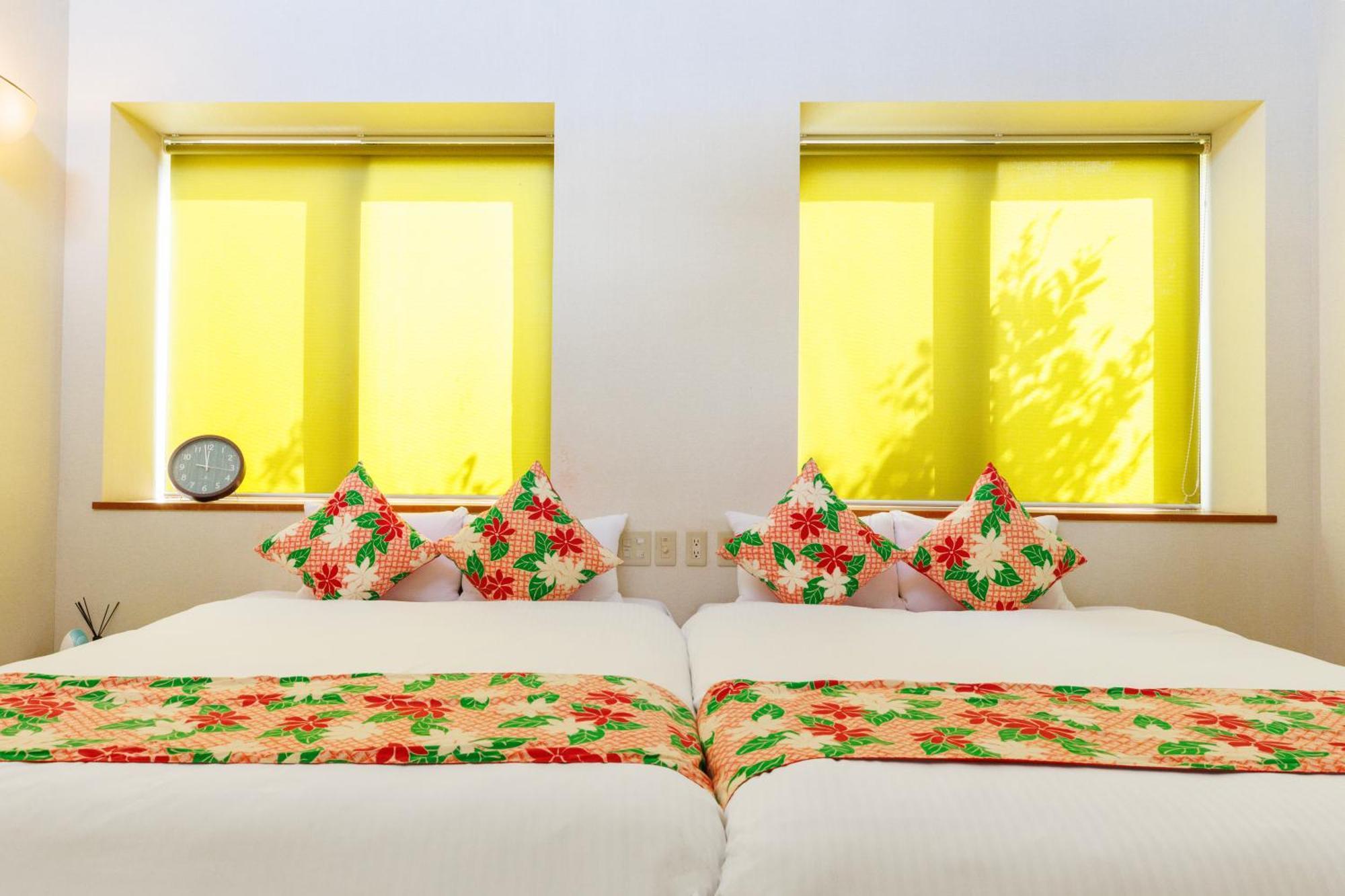 Nalu Mele Resort -Seven Hotels And Resorts- 今归仁 外观 照片